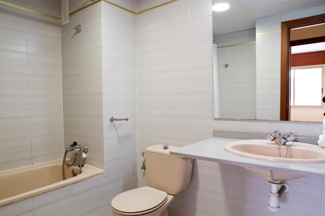 Rentalmar Arquus Park Salou Bagian luar foto